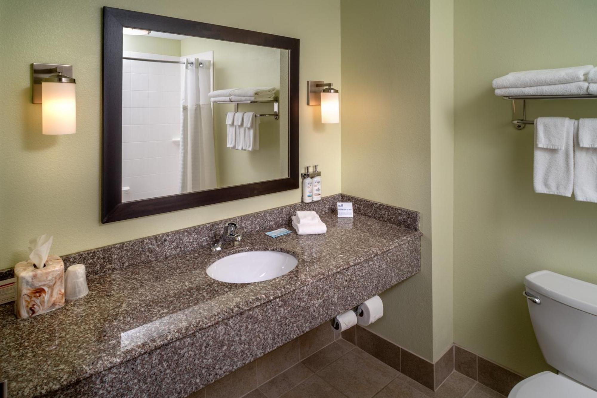 Holiday Inn Express & Suites Lebanon By Ihg Exteriér fotografie