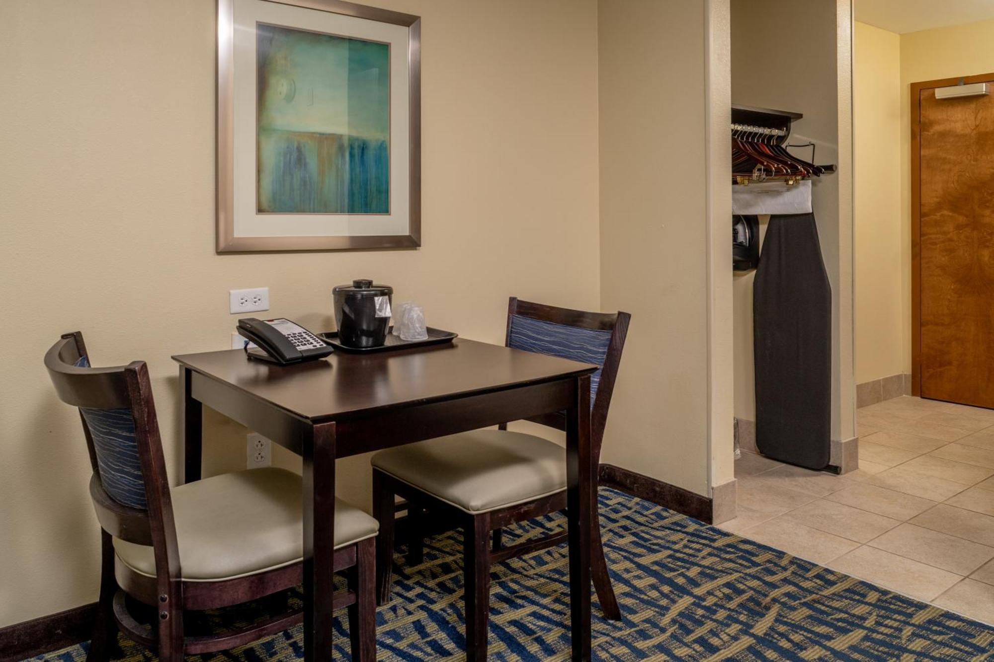 Holiday Inn Express & Suites Lebanon By Ihg Exteriér fotografie