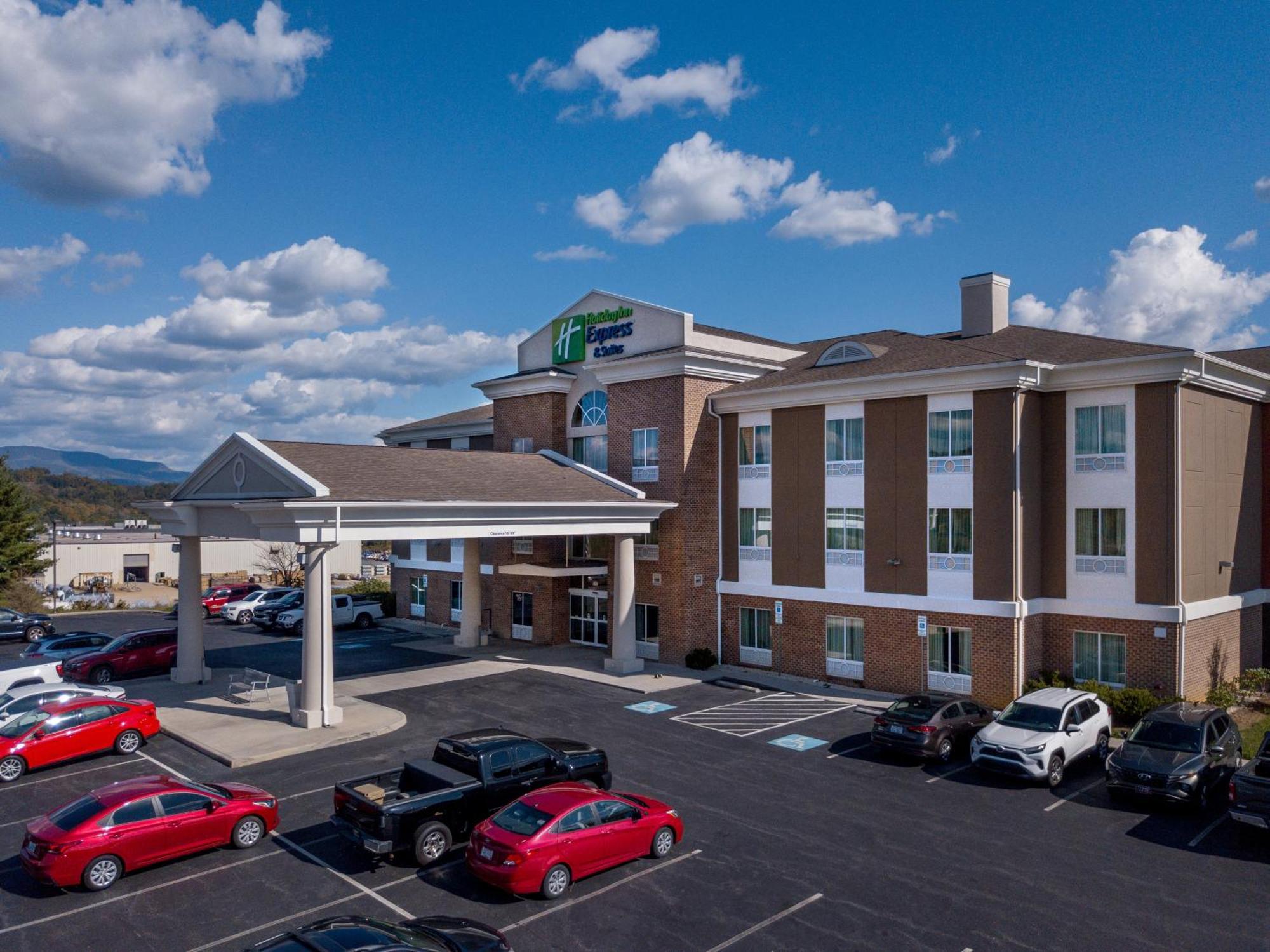 Holiday Inn Express & Suites Lebanon By Ihg Exteriér fotografie